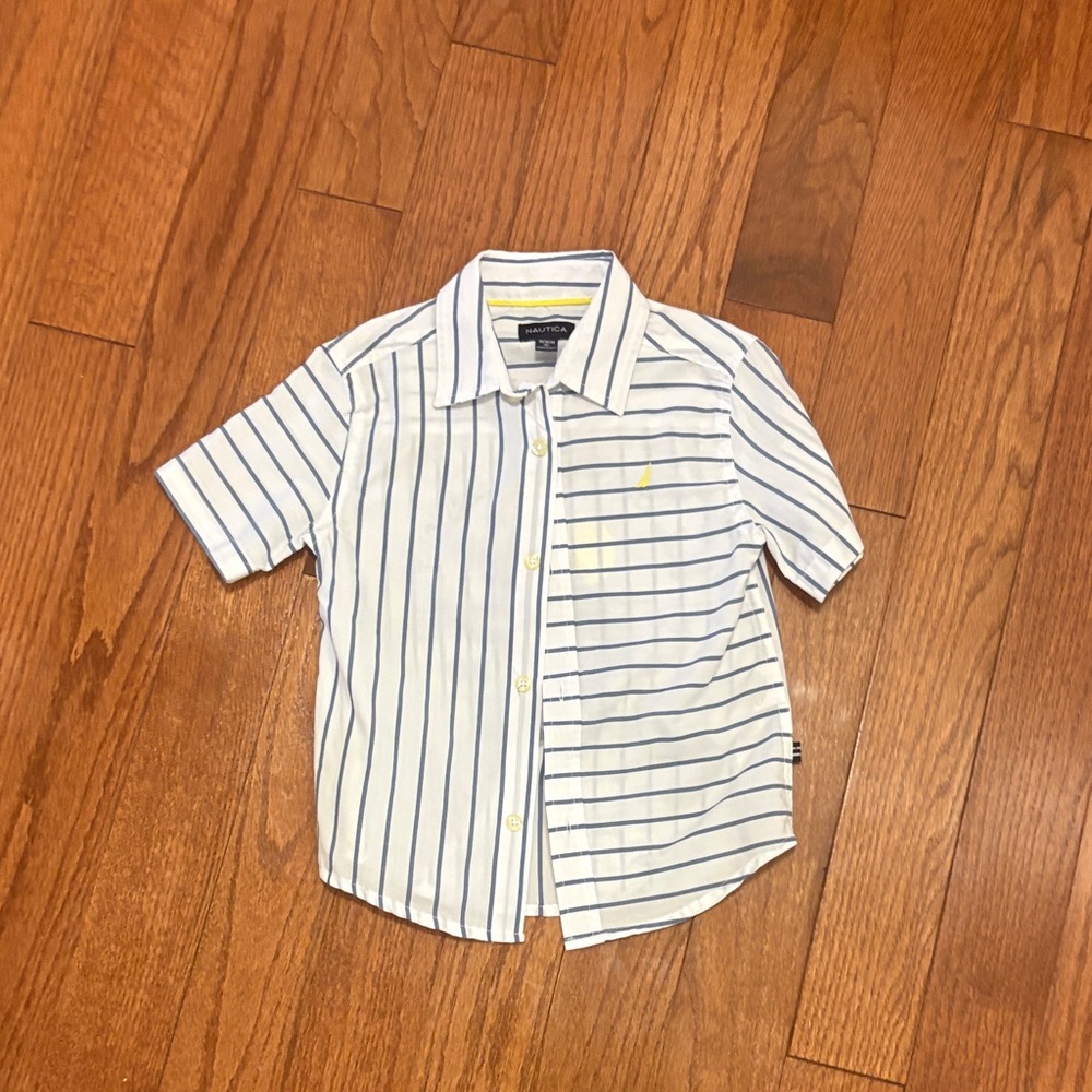 Striped White and Blue Kids Shirt - Nautica - Sz M (5)